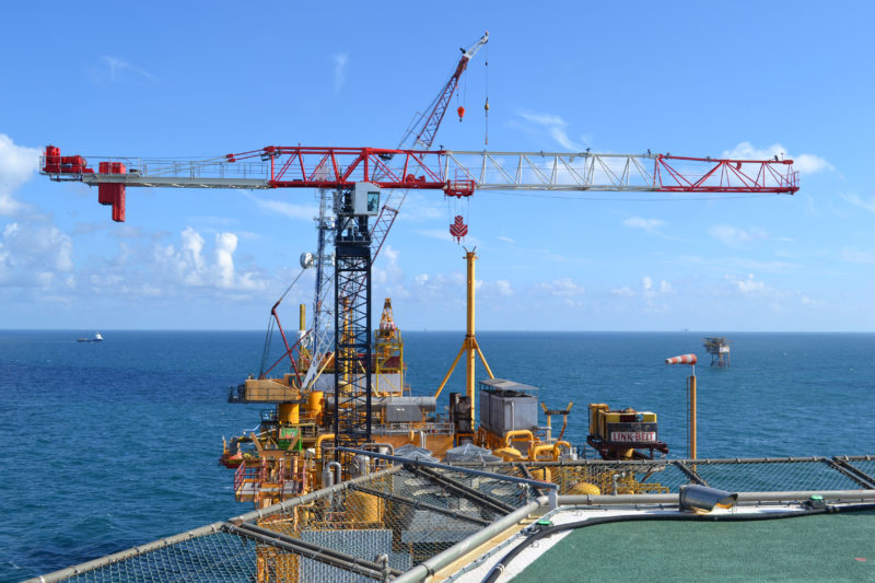 Minority investment of ING Corporate Investments in Stravers Torenkranen